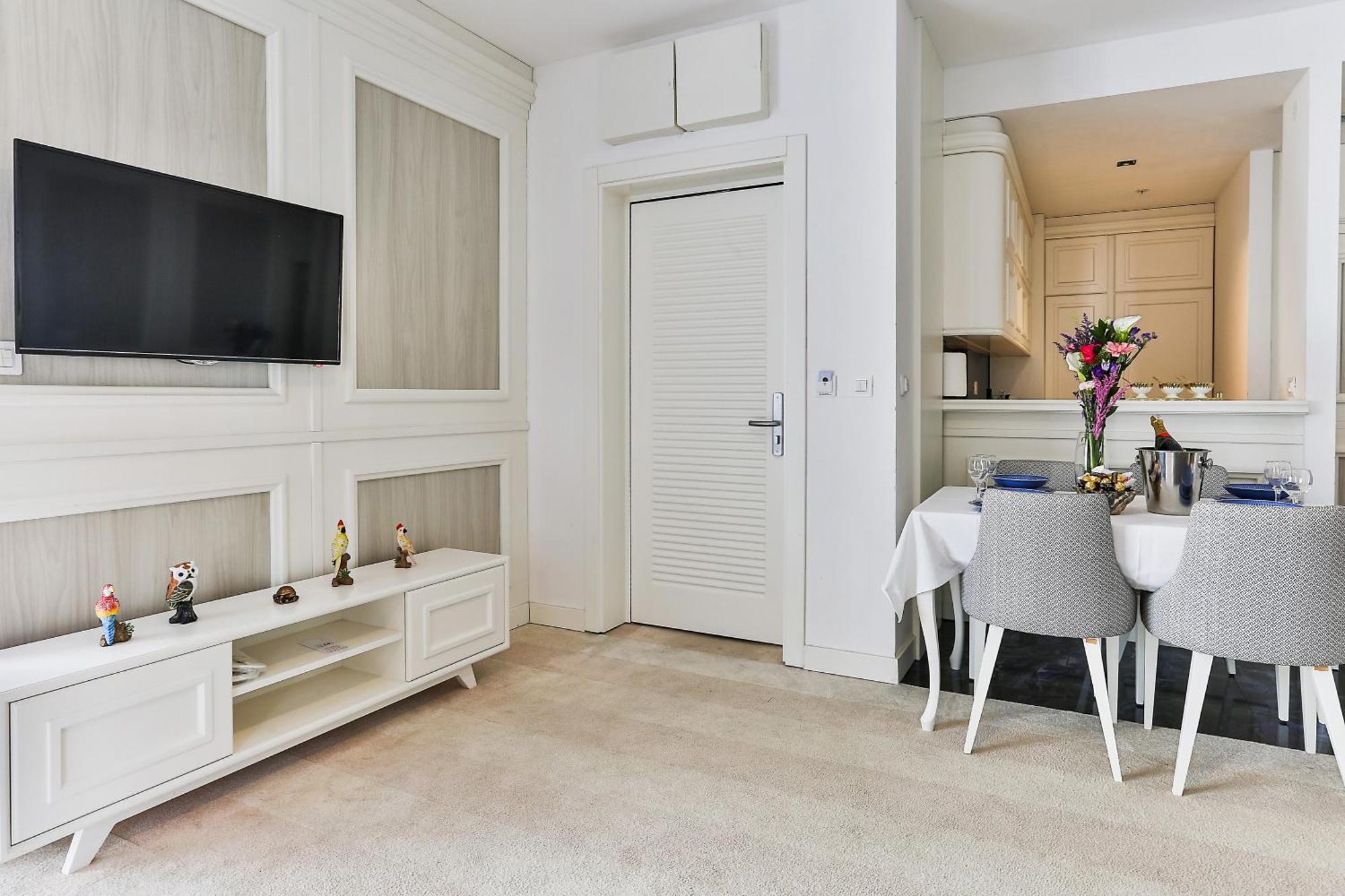 Maresia Boutique Suites Μπούντβα Εξωτερικό φωτογραφία