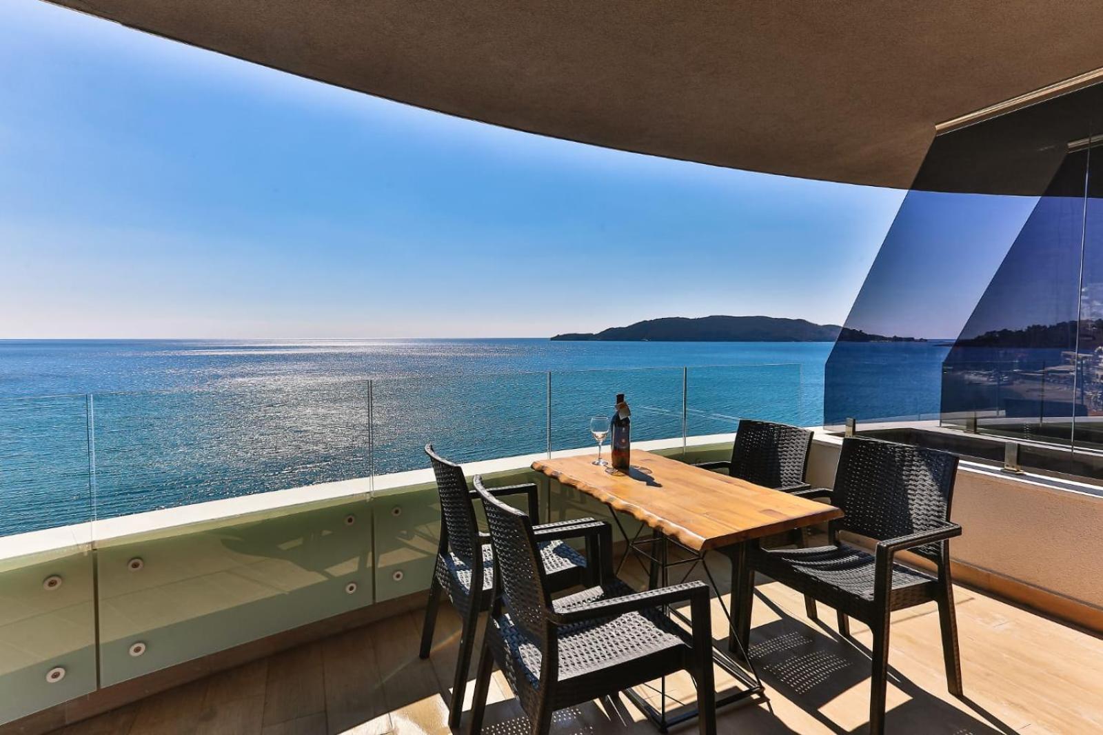 Maresia Boutique Suites Μπούντβα Εξωτερικό φωτογραφία